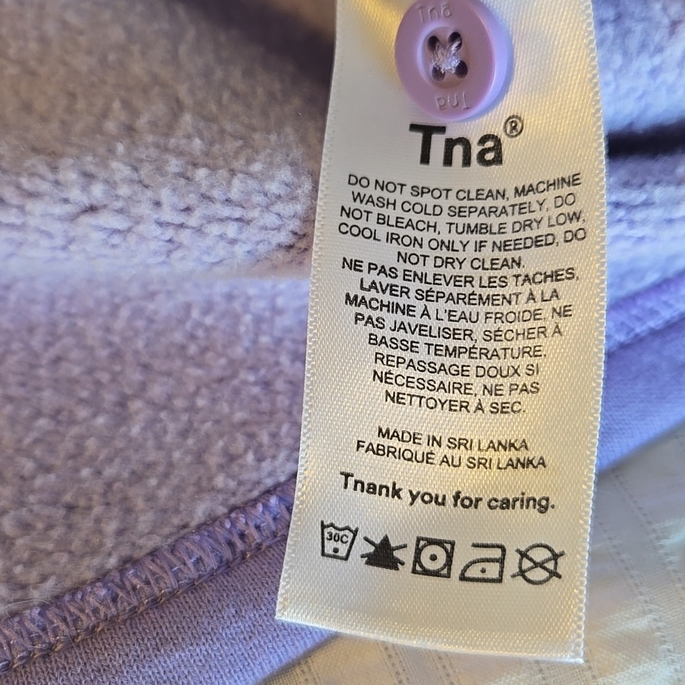 TNA Oversized Cropped Boyfriend Fleece Button Down Size Small - Picture 9 of 11